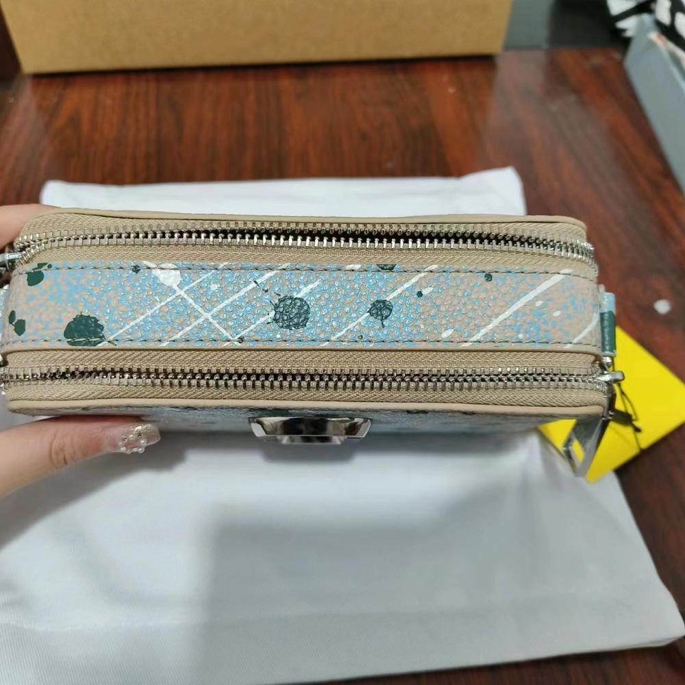 Marc Jacobs The Snapshot Creature Camera Bag - Picture 4 of 7